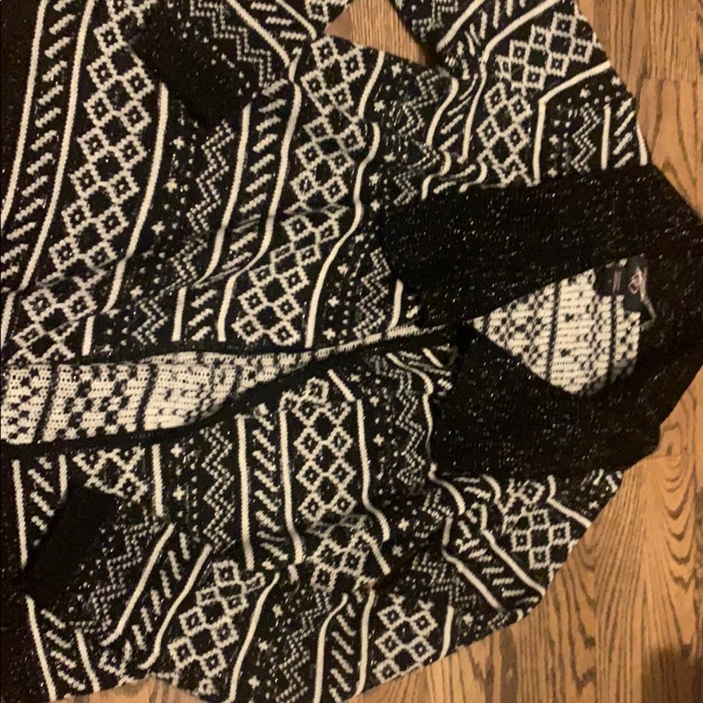 Girls black and white sweater